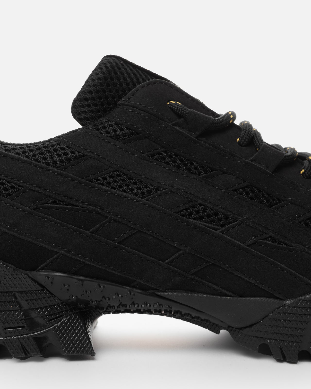 HIKER 01 (BLACK/BLACK)