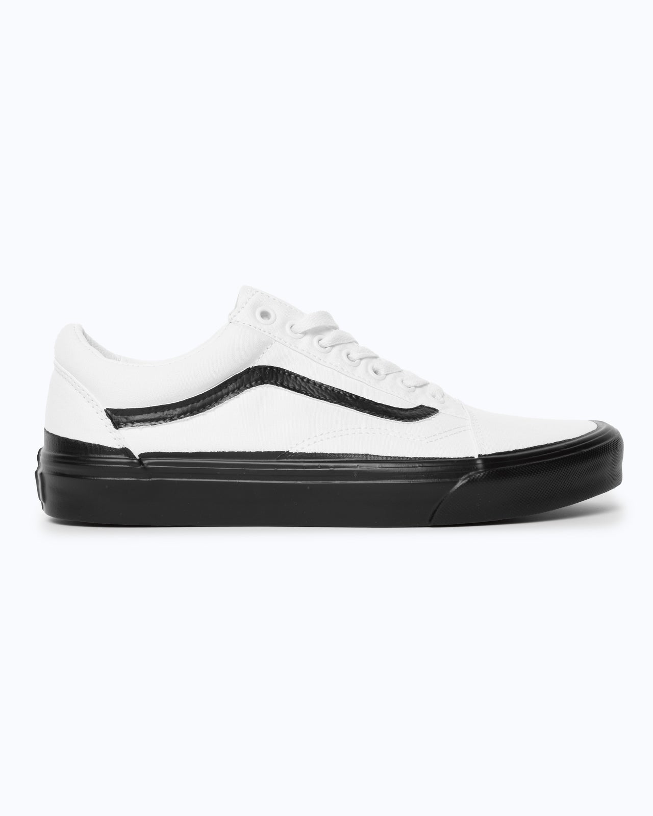 BLACK TAR VANS (WHITE)