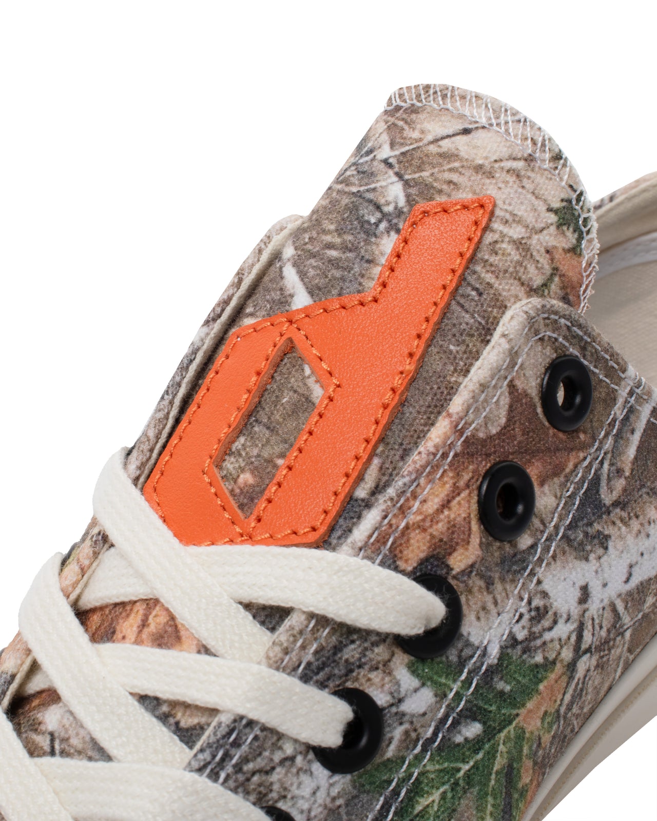 LUCKY ONE REALTREE LOW